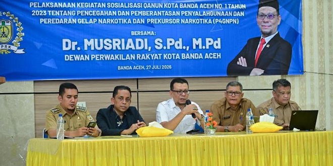 Wakil Ketua DPRK Banda Aceh Dr. Musriadi memberikan sambutan pada sosialisasi P4GN di Ulee Kareng