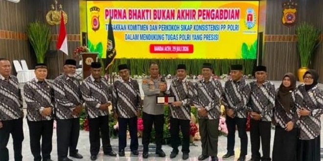 Kapolda Aceh menyampaikan sambutan dalam peringatan HUT ke-27 PP Polri