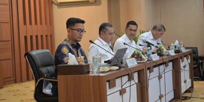 Rapat Komisi IX DPR RI di Aceh membahas jaminan kesehatan dan ketenagakerjaan