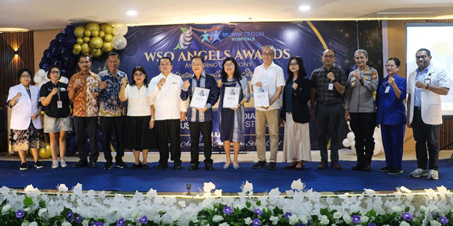 Penghargaan Diamond Status WSO Angels diserahkan di RS Murni Teguh Horas Insani