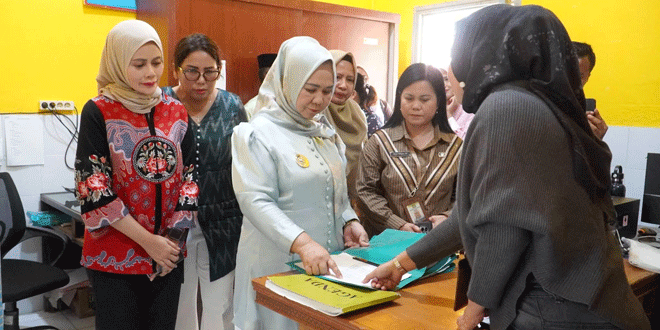 Plt. Bupati Langkat meninjau pelayanan di RSUD Tanjung Pura saat inspeksi mendadak