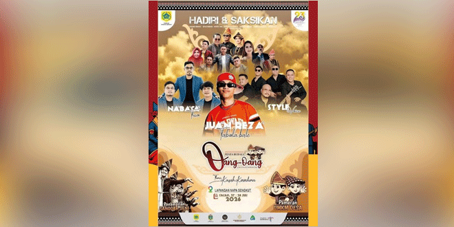 Panggung Pesta Oang-Oang di Lapangan Napasengkut, Salak, Pakpak Bharat