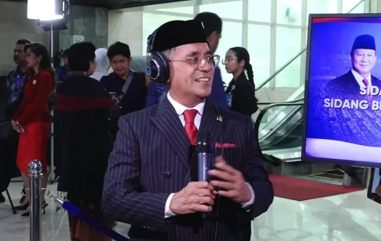 Ilustrasi rapat pembahasan anggaran ekonomi kreatif di gedung parlemen