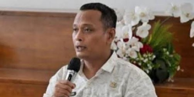 Kantor Dinas Kesehatan Sumatera Utara dan sekolah terkait di Berastagi