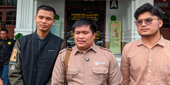 Ilustrasi pengadilan dan jurnalis terkait praperadilan di Medan