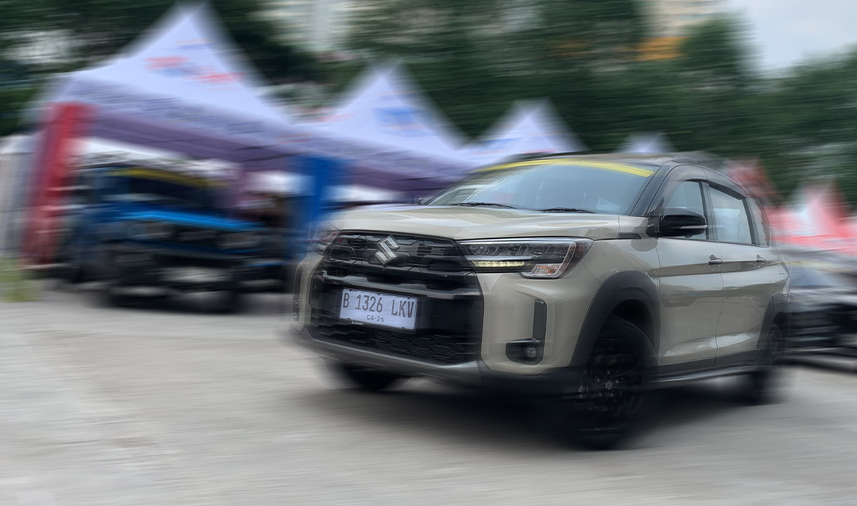 New Suzuki XL7 dengan monitor 9 inci dan interior baru