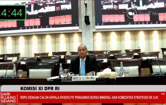Sarjito memaparkan tantangan pembangunan Bursa Mineral dan Komoditas Strategis di DPR
