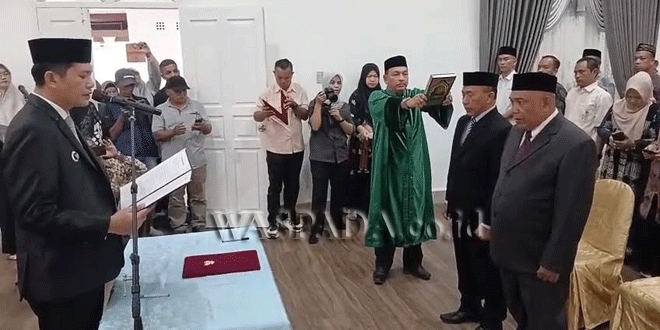 Bupati Aceh Selatan melantik dua pejabat eselon II di Hall Pendopo Bupati Tapaktuan