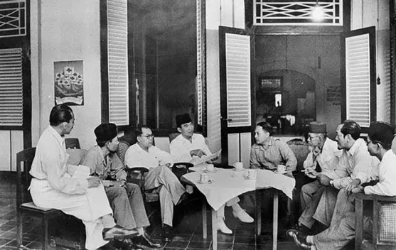 Ilustrasi peristiwa Rengasdengklok dan Proklamasi 17 Agustus 1945