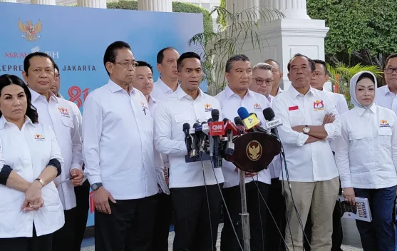 Anindya Bakrie dan Presiden Prabowo berdialog di Istana Kepresidenan