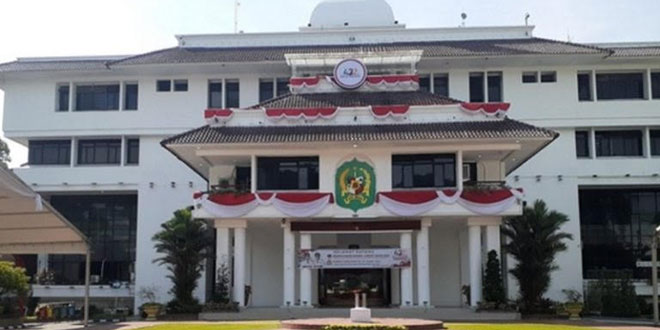 Dokumen keputusan hukuman disiplin PNS Kota Medan tertanggal 31 Agustus 2026