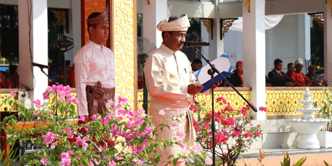 Wali Kota Binjai memimpin upacara detik-detik proklamasi di Lapangan Merdeka