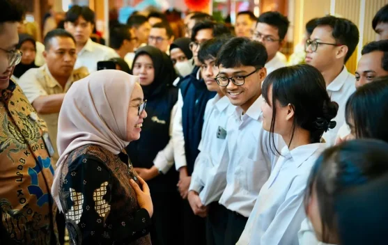Pelepasan 86 pekerja migran Indonesia yang diberangkatkan ke Jepang oleh koperasi