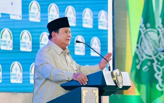 Pembukaan Muktamar ke-35 NU di Pondok Pesantren Bahrul Ulum Tambakberas, Jombang