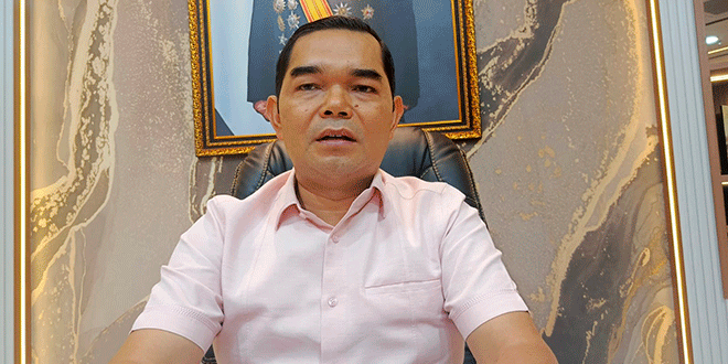 Kunjungan Kepala Badan Gizi Nasional dan pengawasan rumah sakit untuk korban keracunan MBG di Karo