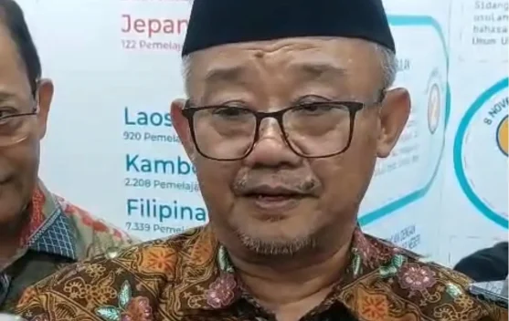 Ilustrasi pembelajaran daring siswa di rumah akibat kabut asap kebakaran di Kalimantan