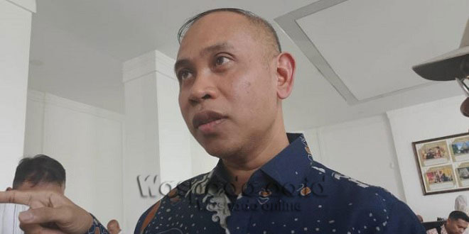 Akses jalan menuju Sipiongot yang masih dalam pembangunan dan belum siap untuk lomba lari
