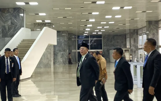 Pimpinan DPR tiba di Kompleks Parlemen Senayan menjelang Sidang Tahunan MPR RI 14 Agustus 2026