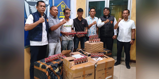 Penyerahan 4.800 bungkus rokok ilegal merek Marbol dan berkas perkara ke Bea Cukai di Siantar