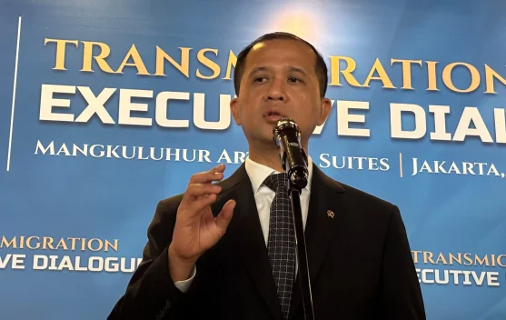 Menteri Transmigrasi menjelaskan program transmigrasi terpadu dan pengelolaan lahan