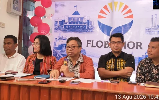 Gedung kantor PT Flobamor dan Hotel Sasando di Kupang