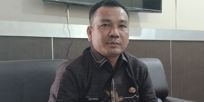 Petugas BPPKAD melakukan verifikasi data objek pajak di Kabupaten Padanglawas