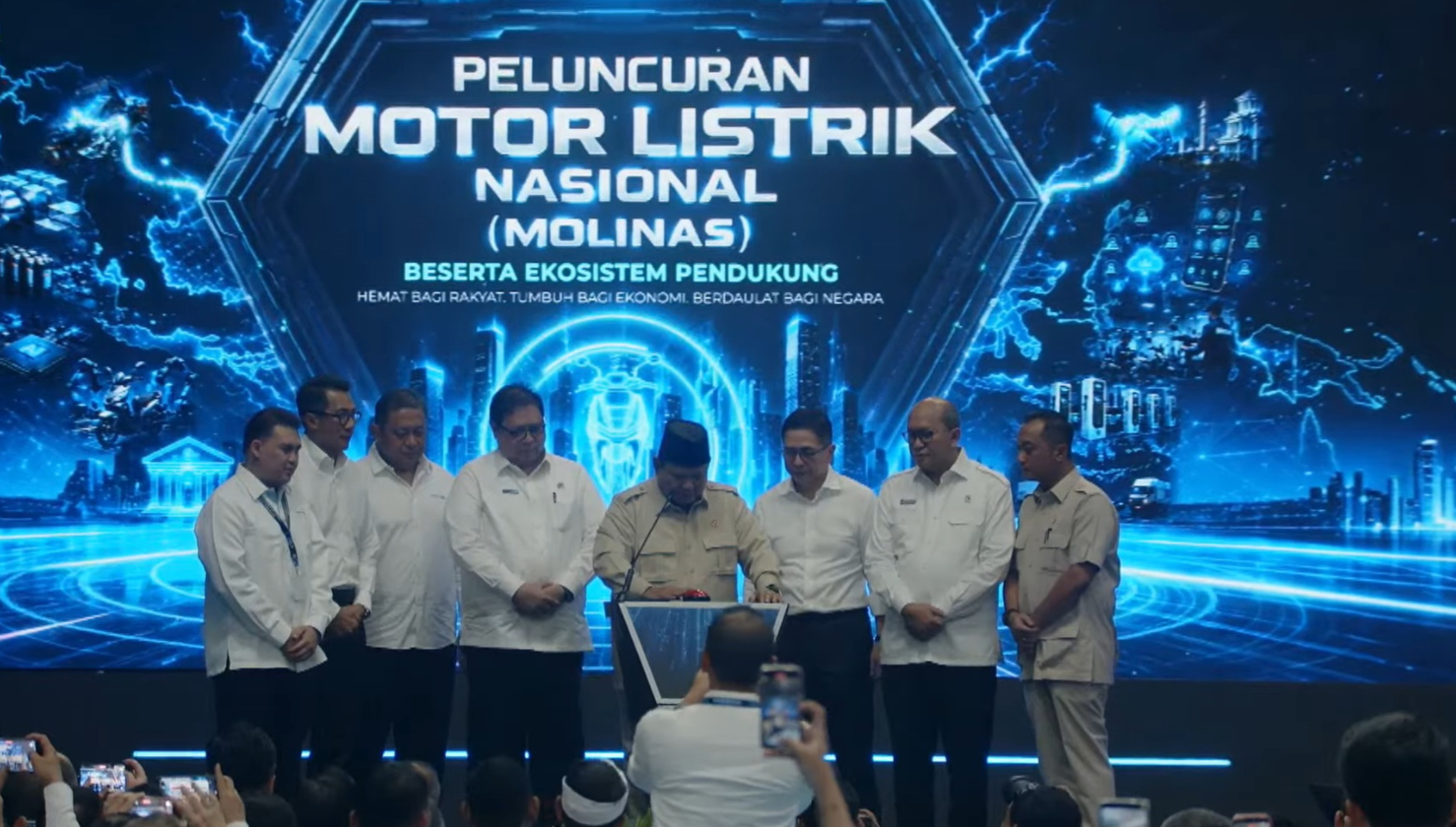 Peluncuran Motor Listrik Nasional MoLiNas di fasilitas ALVA Cikarang
