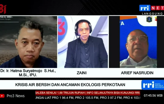 Ilustrasi sungai hulu terdegradasi dan fasilitas pengolahan air di perkotaan