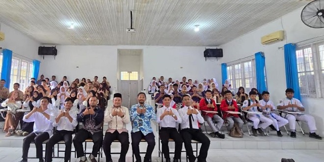 Peserta pelatihan public speaking di Aula SMA Unggul Cut Nyak Dhien Langsa