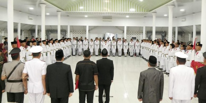 45 anggota Paskibraka Tanjungbalai menerima pengukuhan di Pendopo Wali Kota