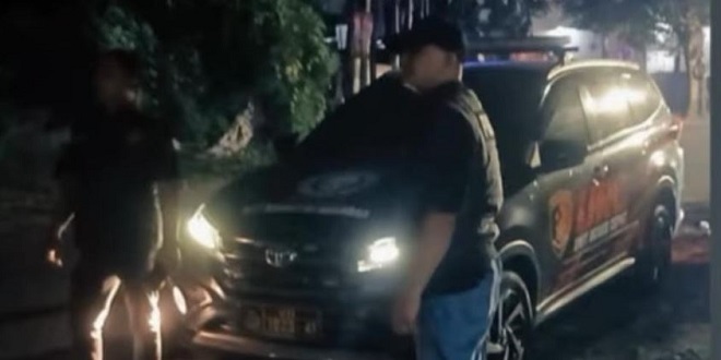 Personel Polda Sumut patroli malam menggunakan mobil dan sepeda motor di Kota Medan