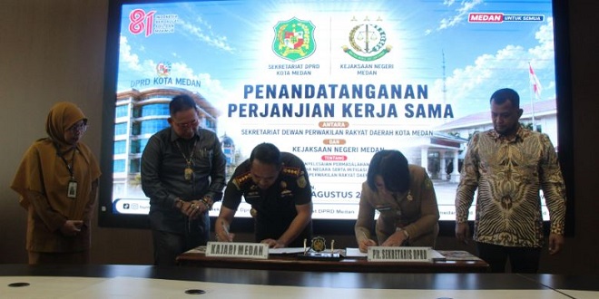 Penandatanganan PKS antara Kejari Medan dan Sekretariat DPRD Kota Medan