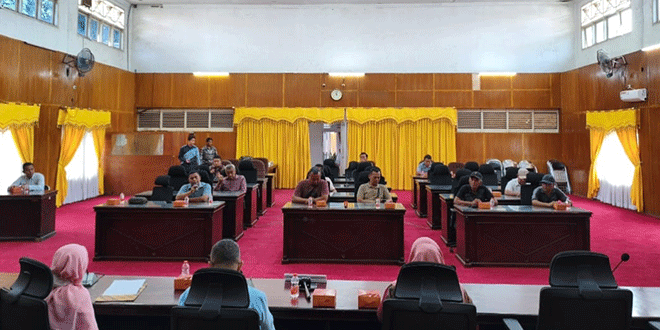 Gedung DPRD Kota Padangsidimpuan saat audiensi warga