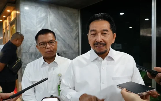 Distribusi bantuan beras untuk masyarakat terdampak bencana di NTT