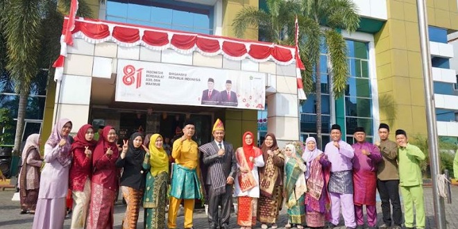 Upacara HUT RI ke-81 Kanwil Kemenag Sumut di Lapangan Utama