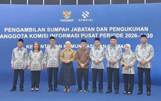 Pengukuhan komisioner Komisi Informasi Pusat 2026-2030 di Ruang Media Center Kementerian Komunikasi dan Digital