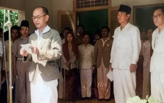 Upacara 17 Agustus di Istana Merdeka dengan pasukan upacara