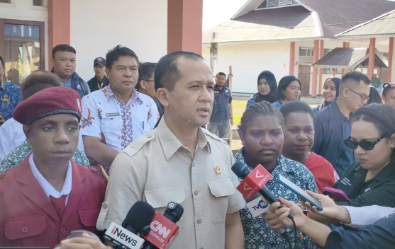 Menteri meninjau fasilitas Sekolah Rakyat Terintegrasi 77 Merauke
