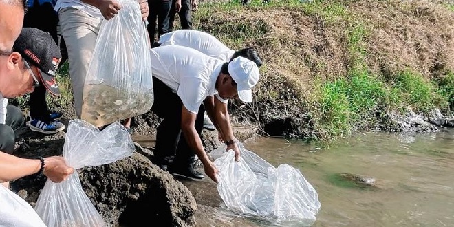 Wali Kota Binjai membuka Mancing Mania Season IV di Sungai Titi Besi