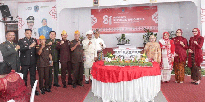 Puncak resepsi HUT ke-81 di Pendopo Umar Baki bersama Wali Kota dan veteran