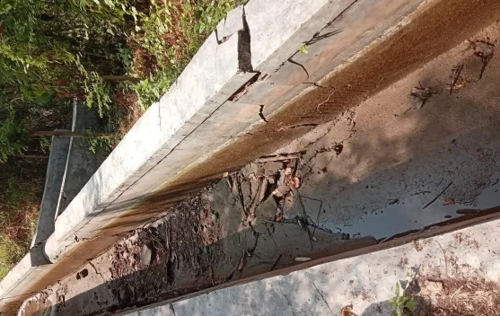 Tim Kementerian PU memantau jaringan irigasi dan distribusi tangki air di NTT pascagempa