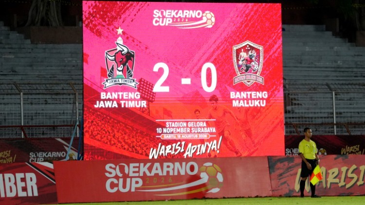 Pertandingan Banteng Jatim vs Banteng Maluku Raya di Stadion Gelora 10 November, Surabaya