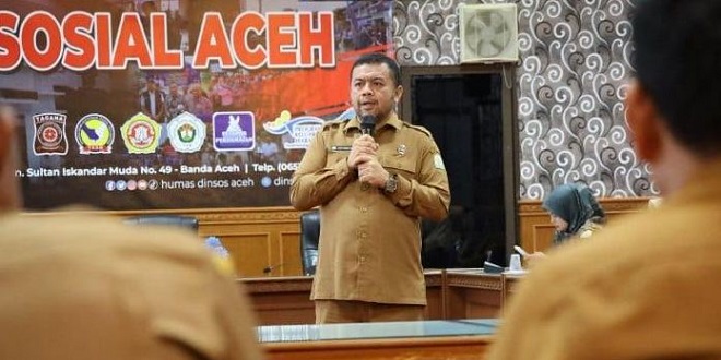 Pembagian nasi bungkus Jumat Berkah di Banda Aceh oleh Dinsos Aceh