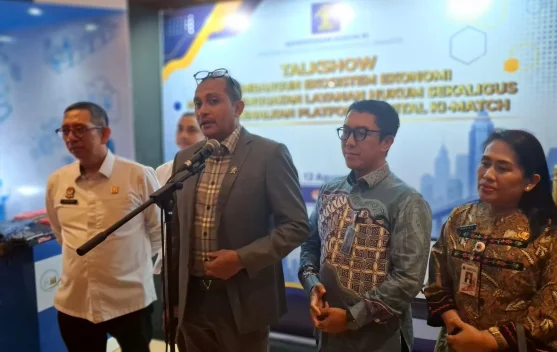 Pembicara memperkenalkan platform KI-Match dalam talk show penguatan ekosistem HKI di Jakarta
