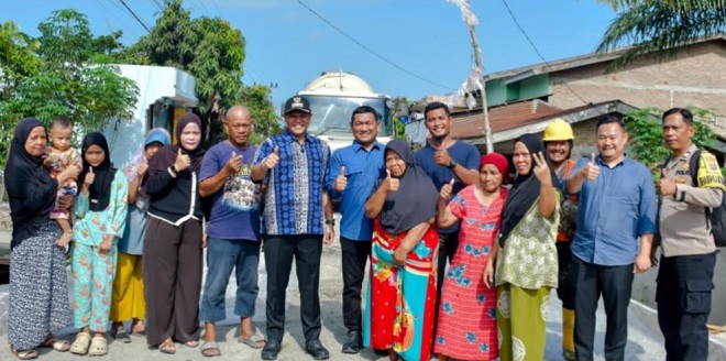 Wabup meninjau pembangunan jalan rigid beton sepanjang 711 meter di Sei Rampah