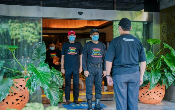 Ilustrasi pelaporan dan pemutakhiran data penerima bantuan sosial