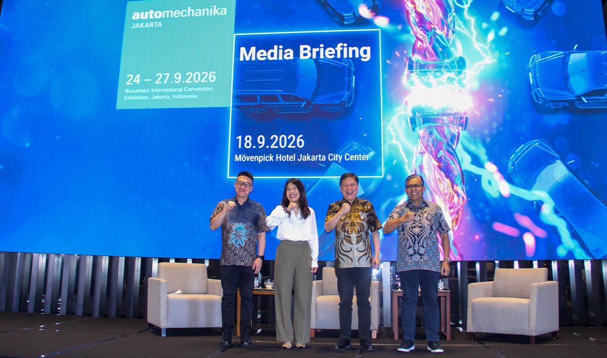 Pameran Automechanika Jakarta 2026 di NICE PIK 2 menampilkan booth dan pengunjung