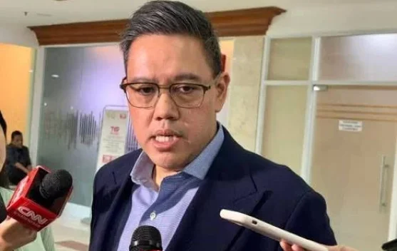 Kapal patroli Kodaeral I Belawan bersandar di pelabuhan Sumatra Utara