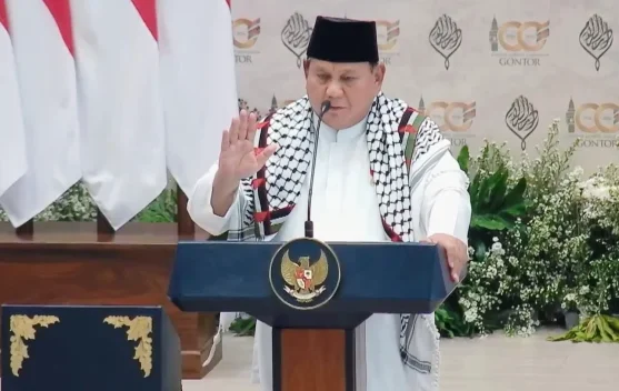 Presiden Prabowo berpidato di resepsi 100 tahun Pondok Modern Darussalam Gontor