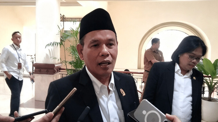 Ilustrasi verifikasi data penerima bantuan sosial di Surabaya